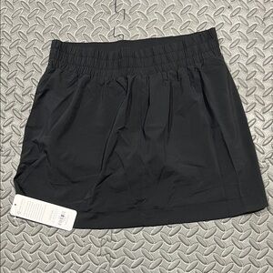 CRZ Yoga Sports Skirt 15'' (Women’s M 8/10) NWT